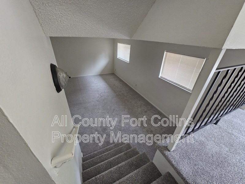 4406 Hummingbird Dr - Photo 5 of 7