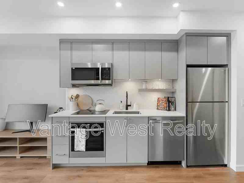 1201 Devonshire Ave - Photo 2 of 18
