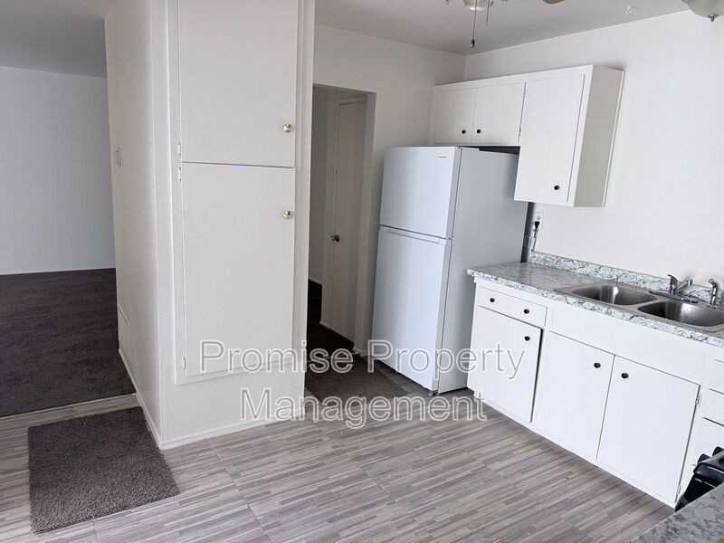2307 - Photo 4 of 8