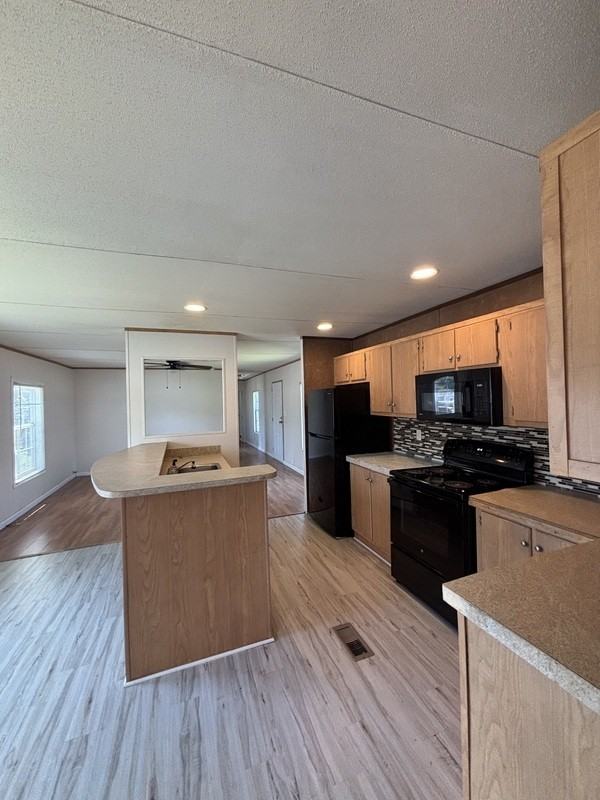 10111 Piney Creek Ct - Photo 3 of 20