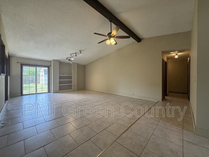 7530 E 78th St - Photo 4 of 15