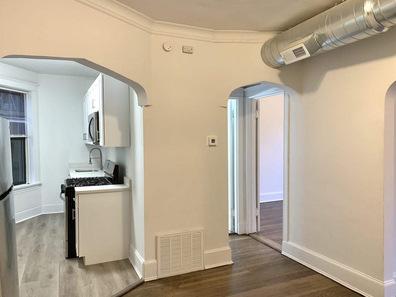 1254 West Addison StreetUnit 2 #2 - Photo 3 of 9