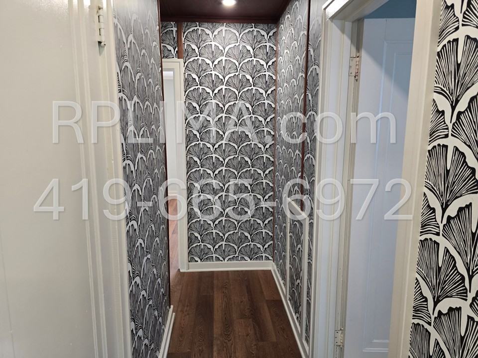 123 N Nixon Ave #1 - Photo 4 of 12