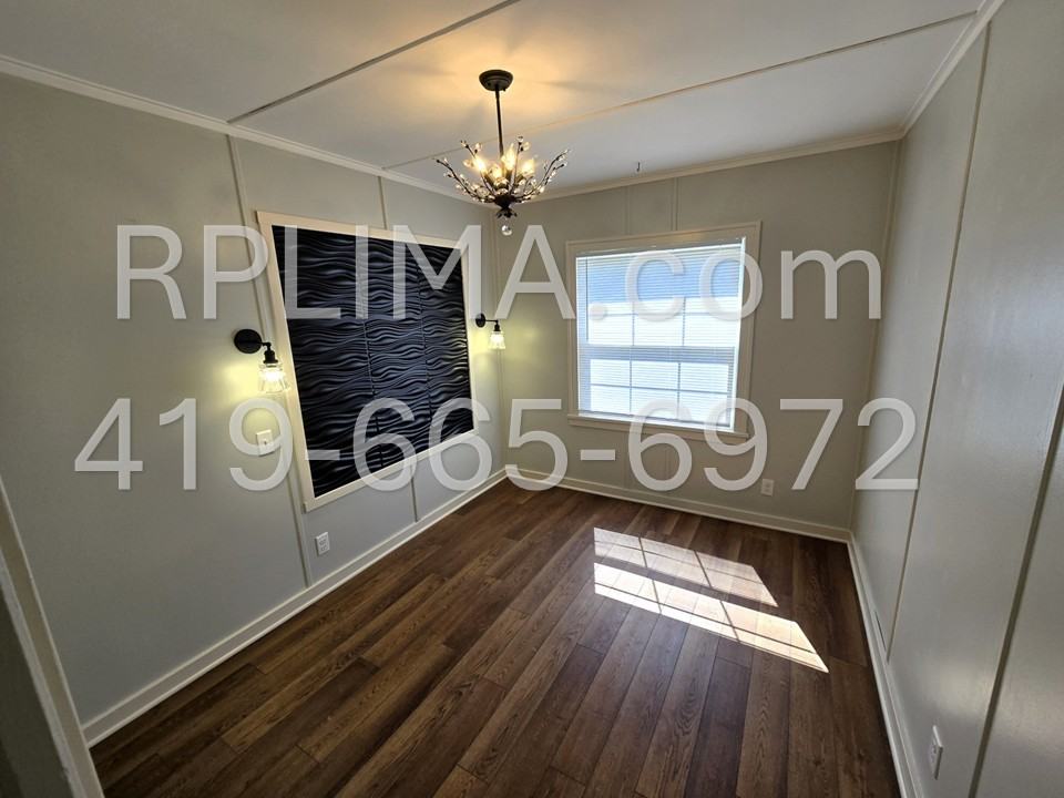 123 N Nixon Ave #1 - Photo 6 of 12