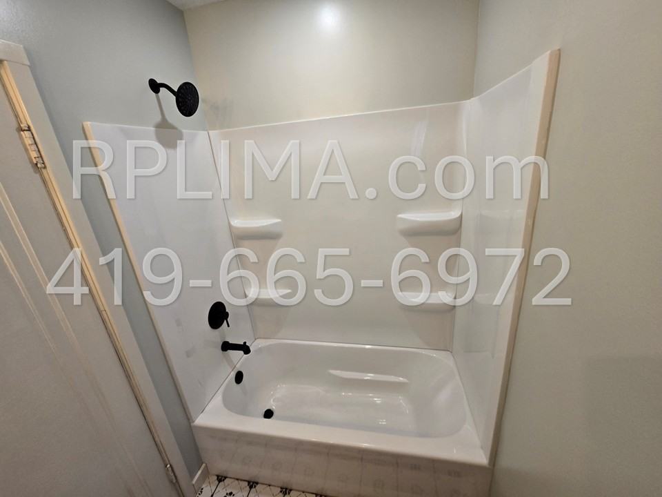 123 N Nixon Ave #1 - Photo 7 of 12