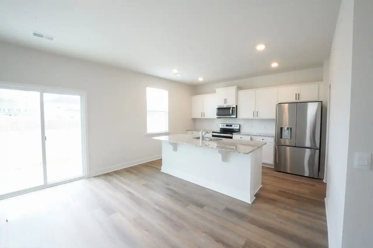 337 Logging Hill Dr - Photo 3 of 10