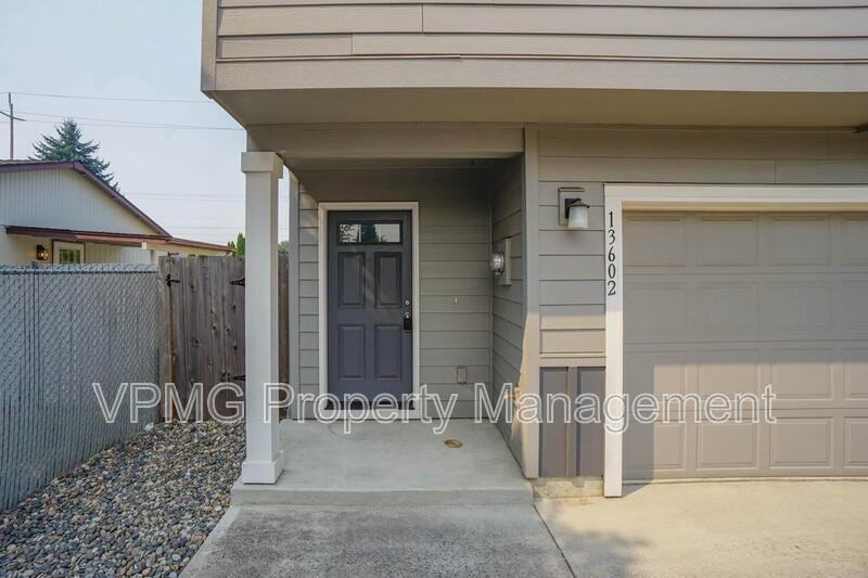 13602 Ne 75th Cir - Photo 3 of 38