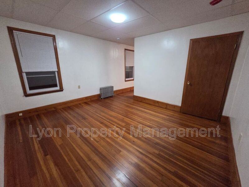200 Benefit St #3L - Photo 4 of 6
