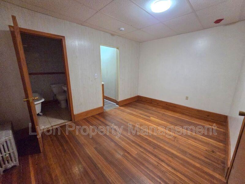 200 Benefit St #3L - Photo 5 of 6