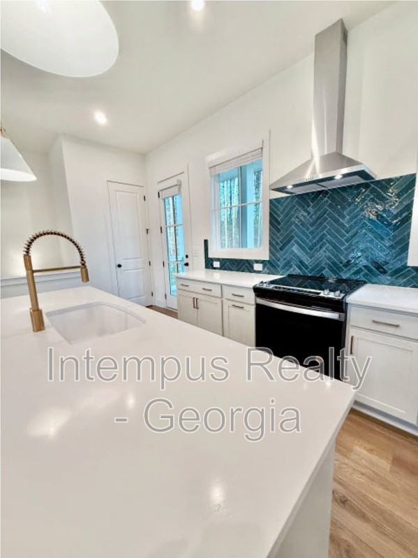 102 Pinecone Pkwy - Photo 3 of 26