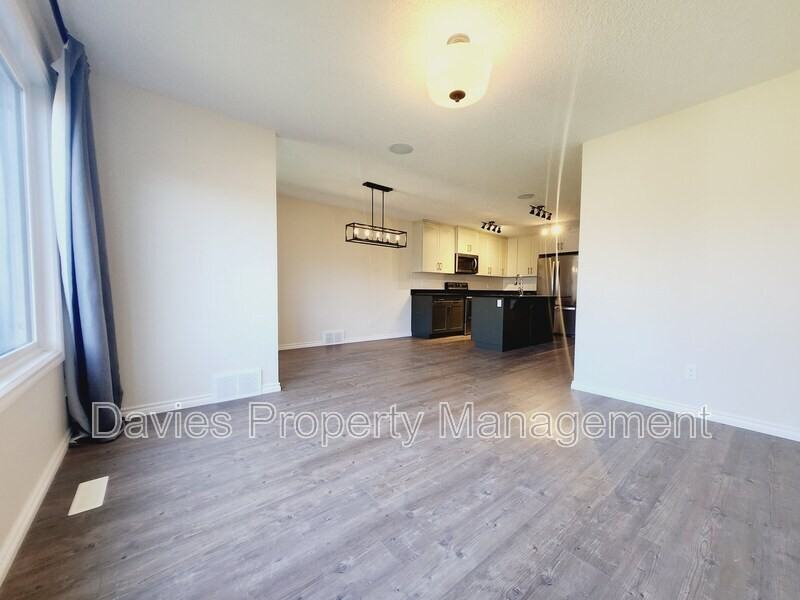 9388 224 St Nw - Photo 7 of 19