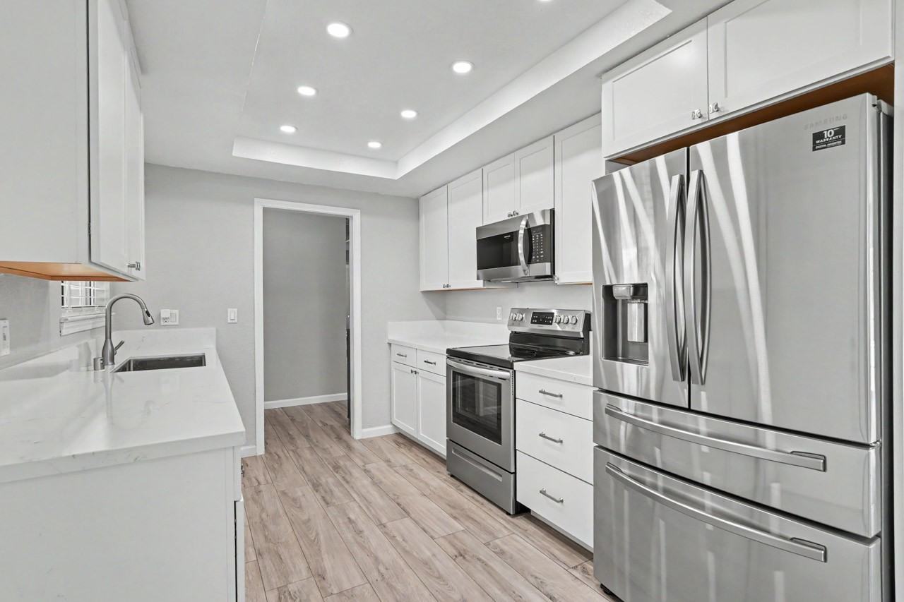 3143 Shriver Dr #1 - Photo 4 of 50