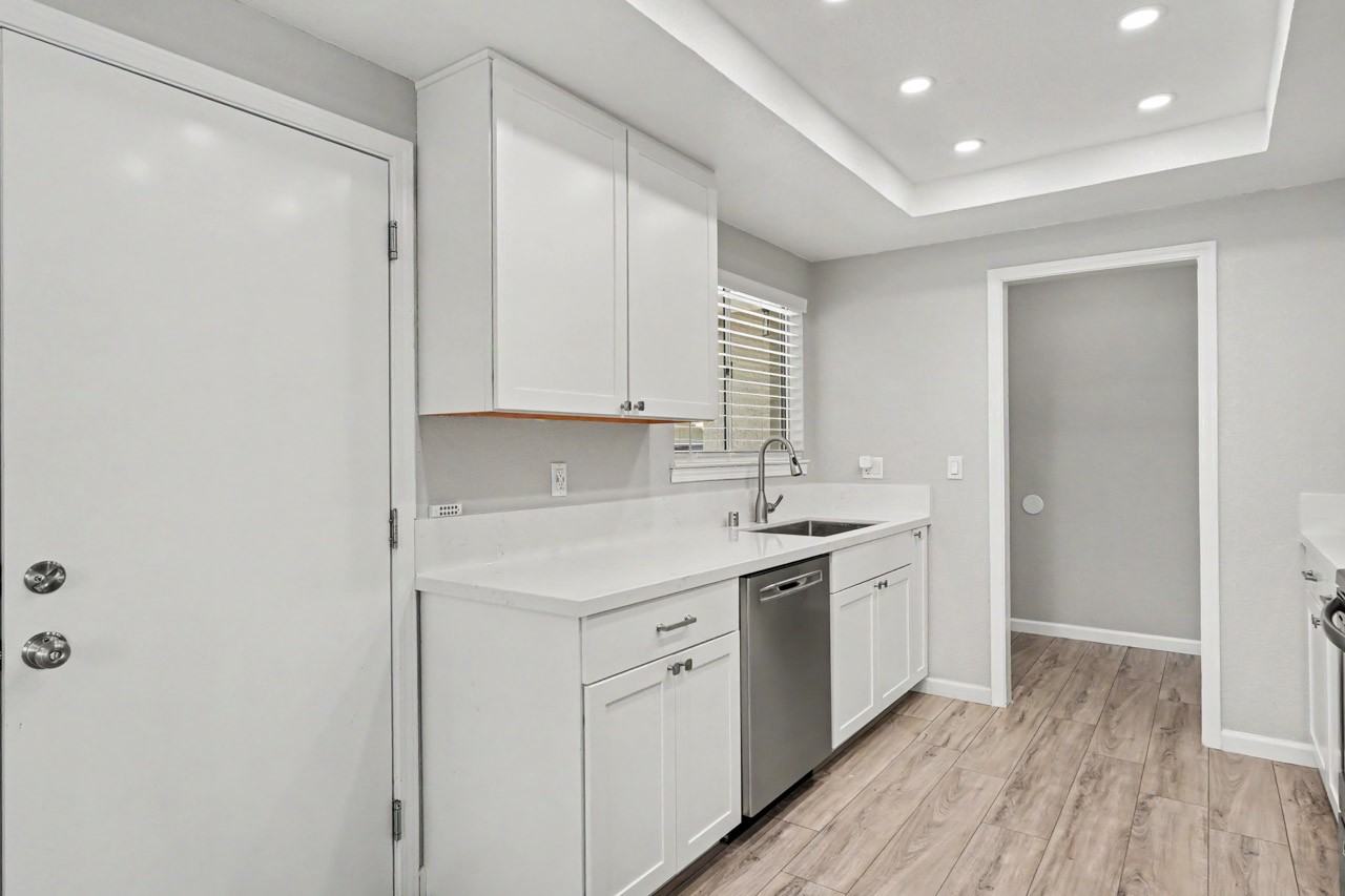 3143 Shriver Dr #1 - Photo 5 of 50