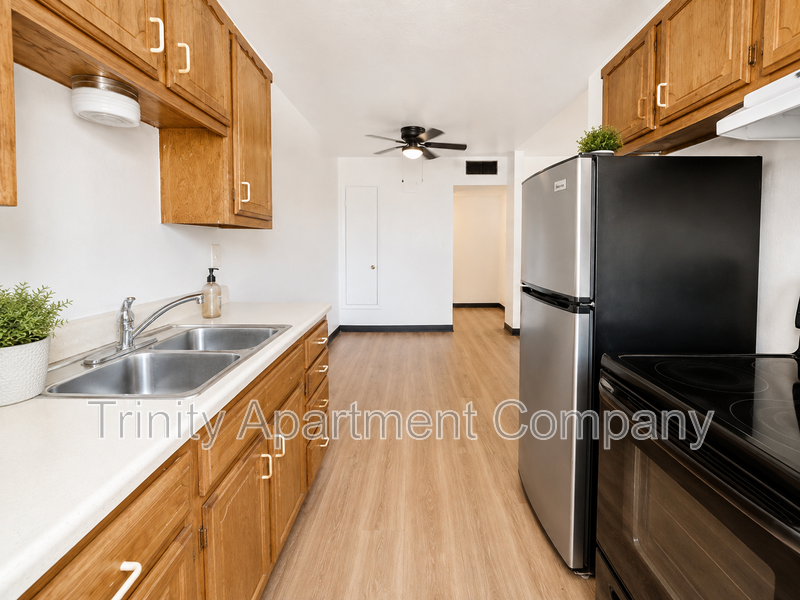 127 General Arnold St Ne - Photo 3 of 6