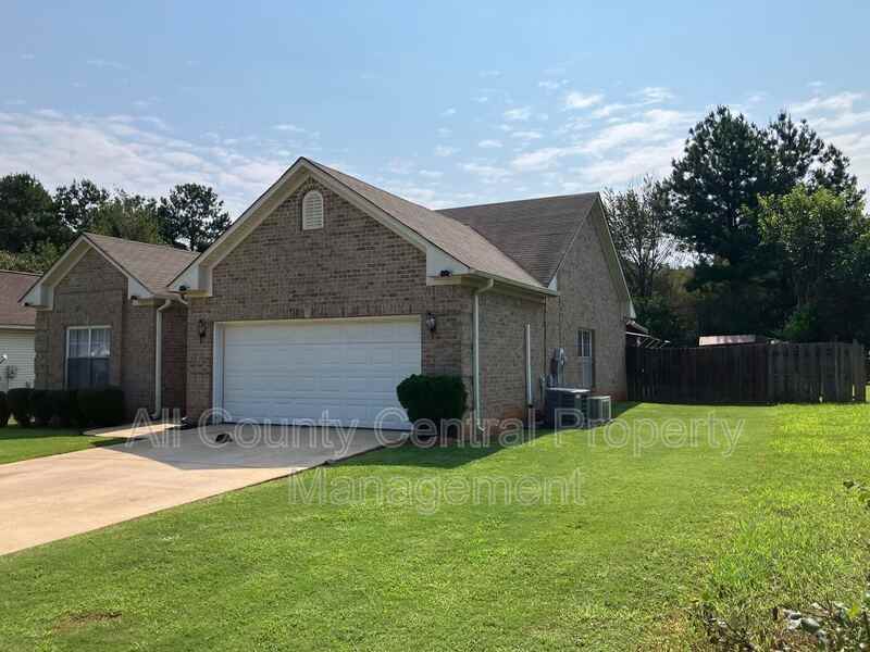 5140 Candle Brook Ter - Photo 3 of 11