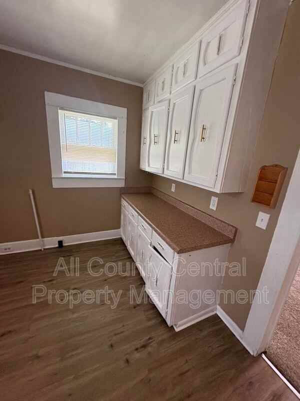 1400 Gulfport St - Photo 6 of 10