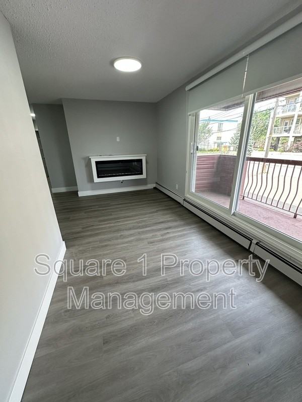 8503 99 St Nw #202 - Photo 2 of 7