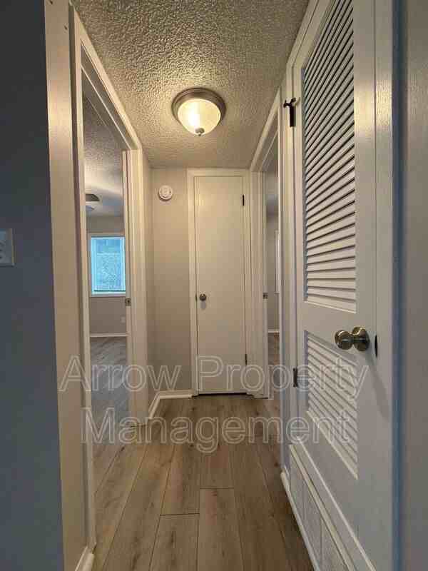 729 H St #1 - Photo 6 of 12