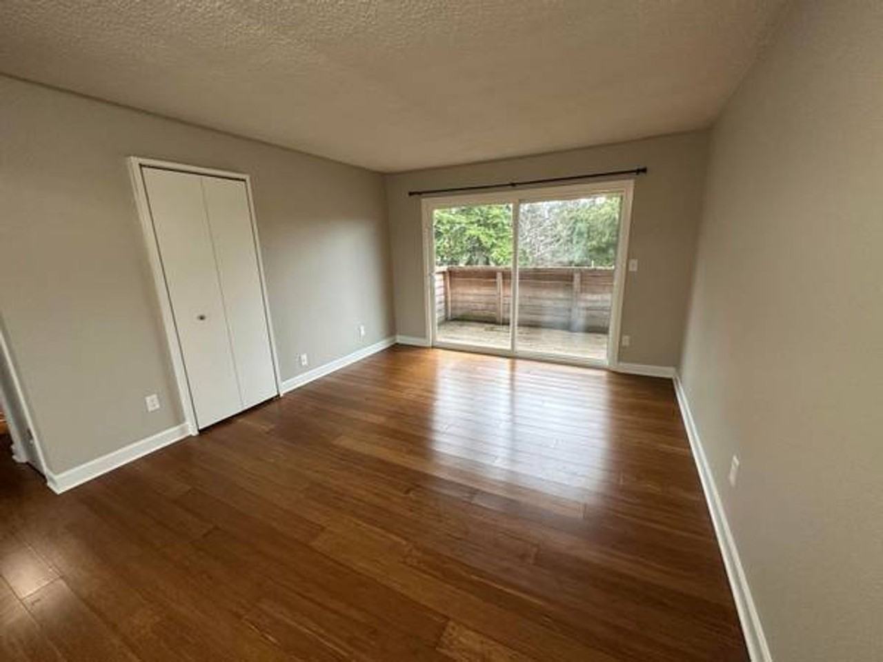 12702 E Burnside St #10 - Photo 7 of 26