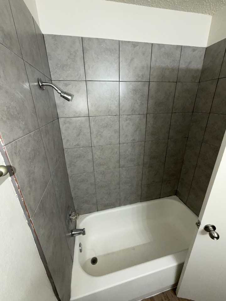 4504 Calle Nogal #B - Photo 6 of 12