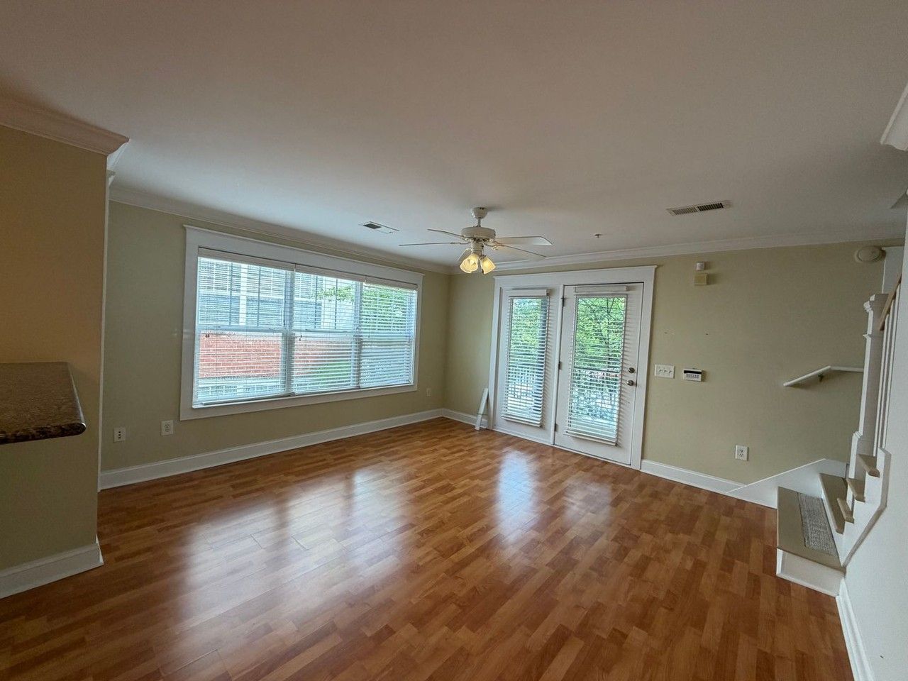 1615 Elmwood Ct #208 - Photo 4 of 31