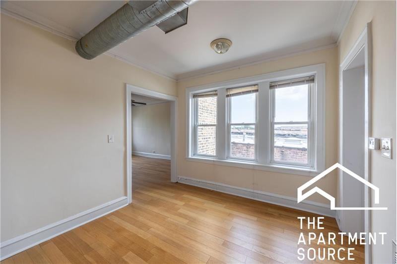 3533 W Fullerton Ave #2F - Photo 3 of 12