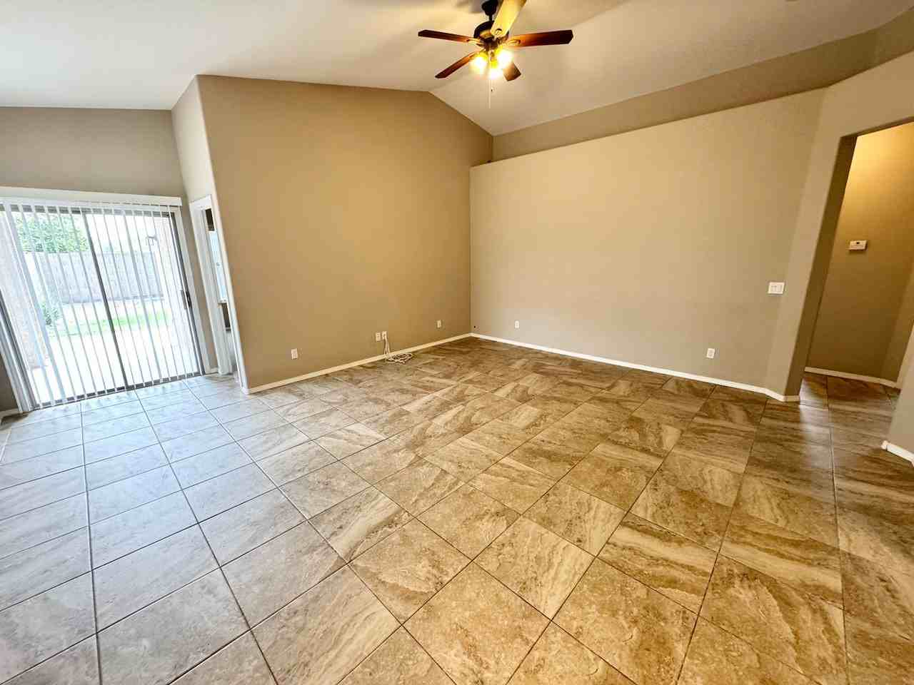 40228 N Patriot Way - Photo 3 of 40