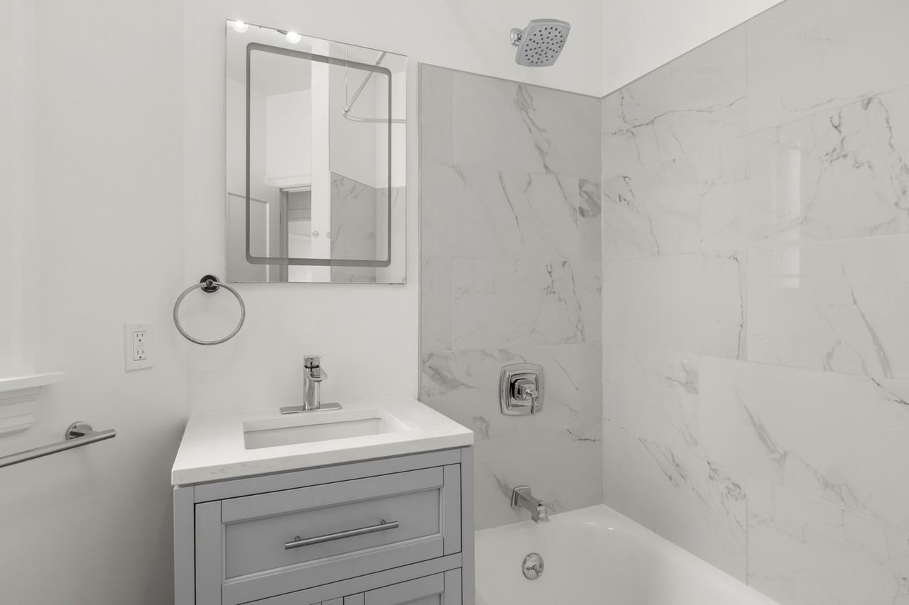 95 Cervantes Boulevard #201 - Photo 7 of 25