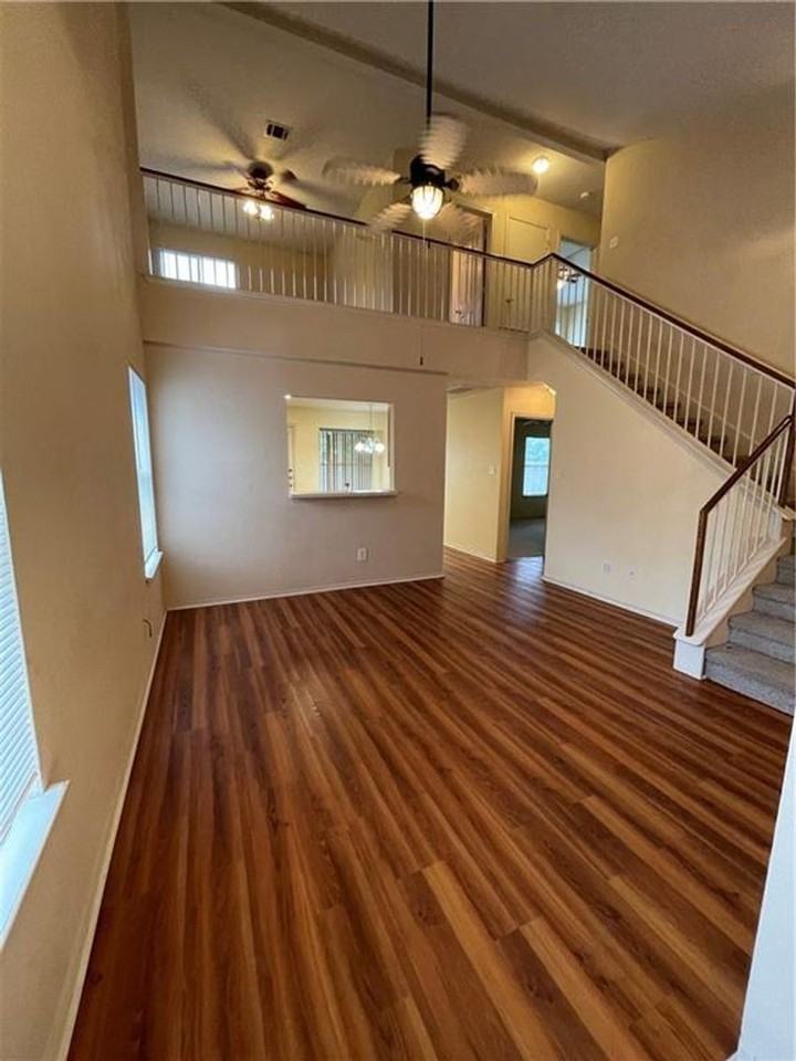 3454 Flowstone Ln - Photo 5 of 17