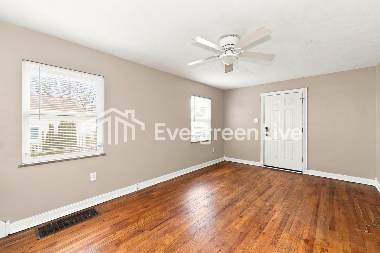 13 Pinehill Dr - Photo 7 of 15