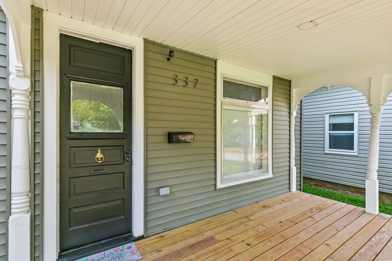 337 Sherman Ave - Photo 3 of 33