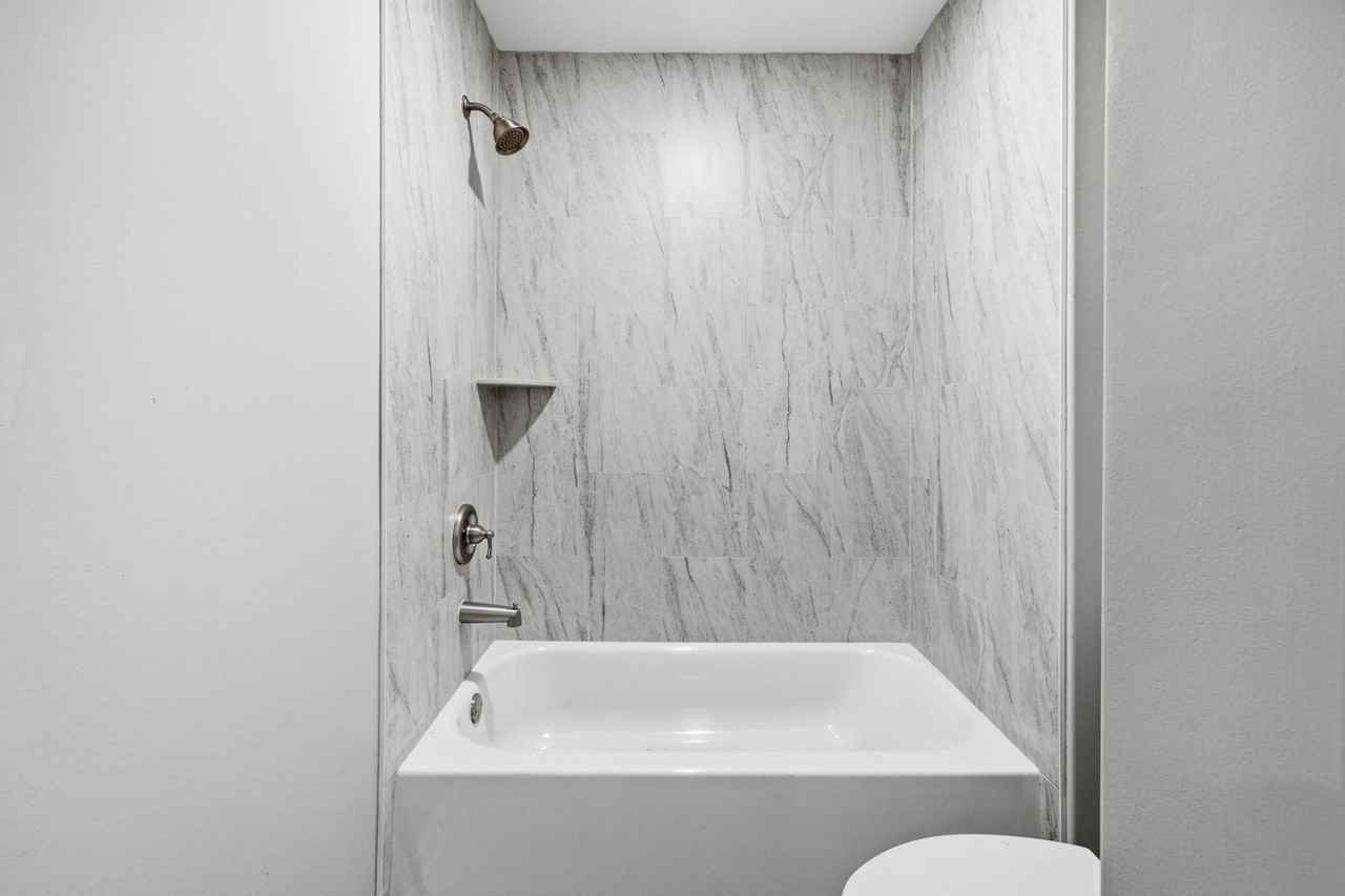 120 Mebane Valley Cv - Photo 7 of 36