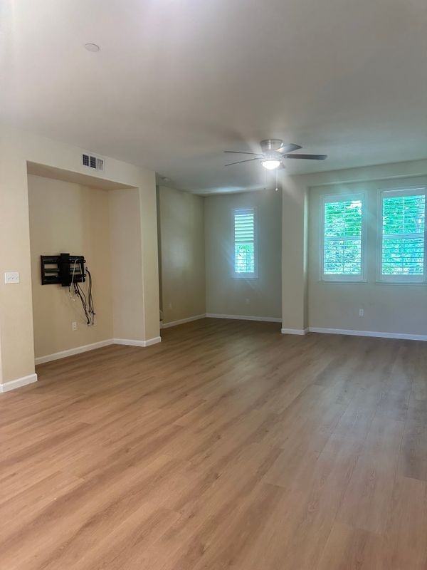 842 Las Flores Rd - Photo 5 of 30