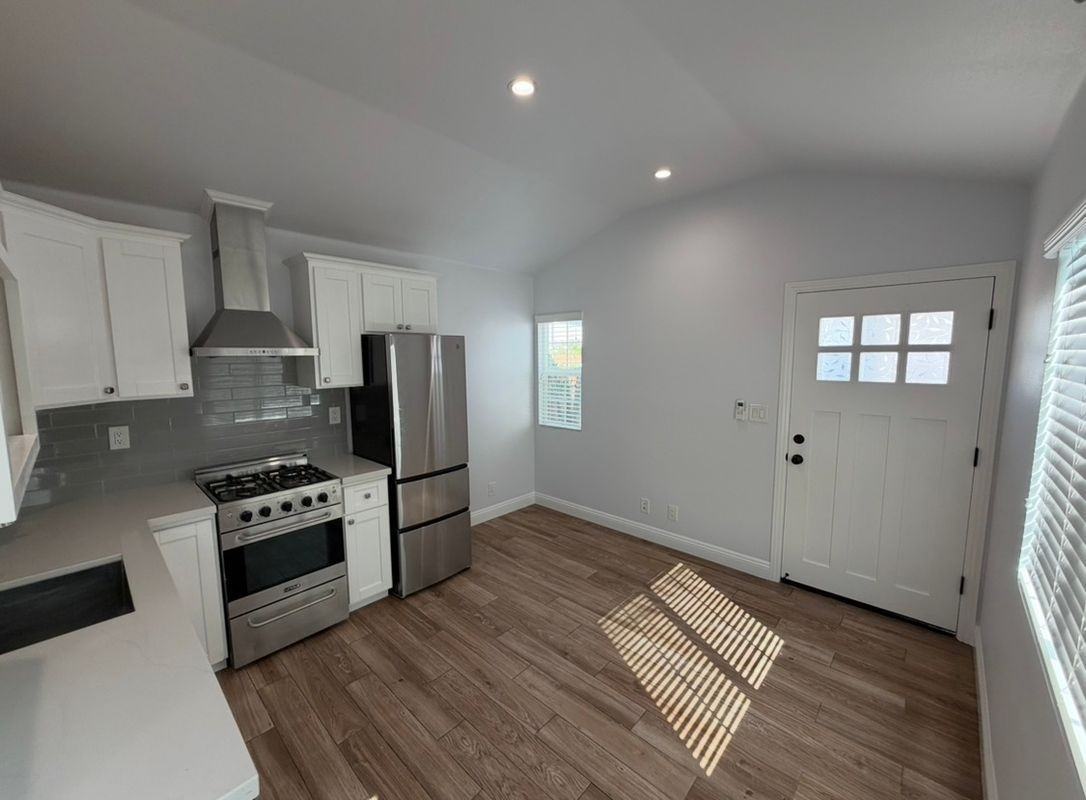 6116 Strickland Ave - Photo 5 of 11