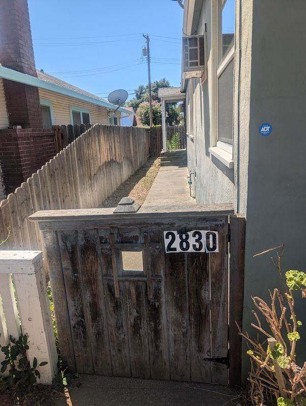 2830 14th Ave - Photo 2 of 19