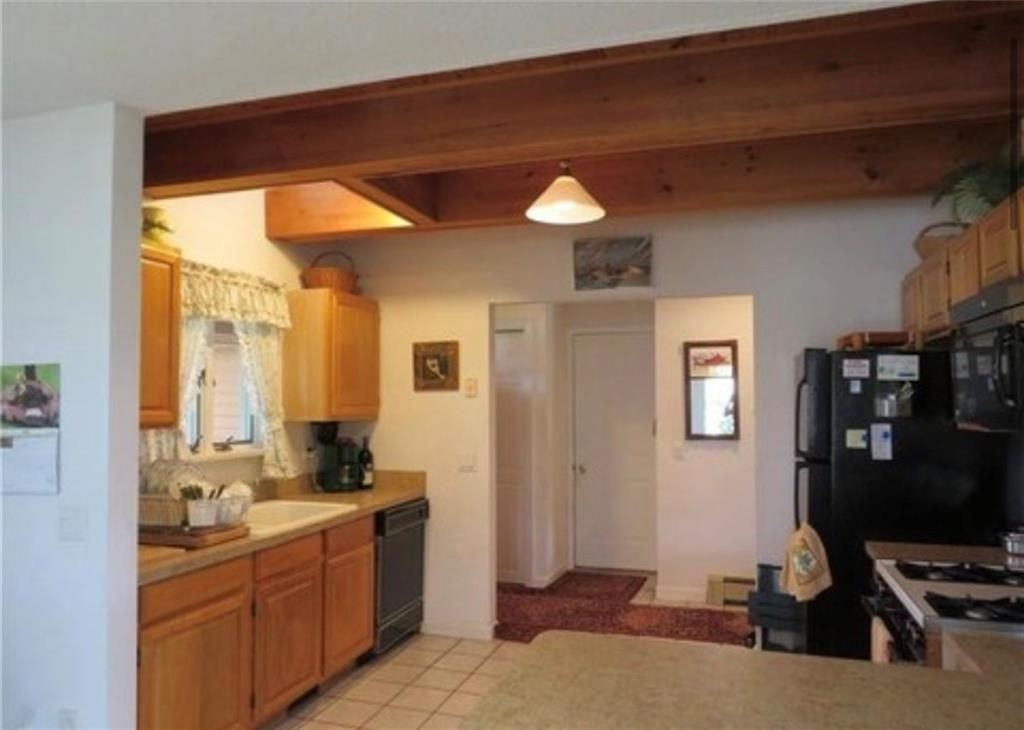 48 Bellevue Ave - Photo 5 of 24