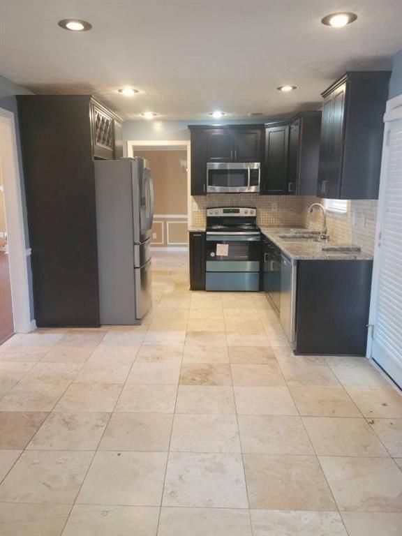 2777 Green Estates Dr - Photo 2 of 22