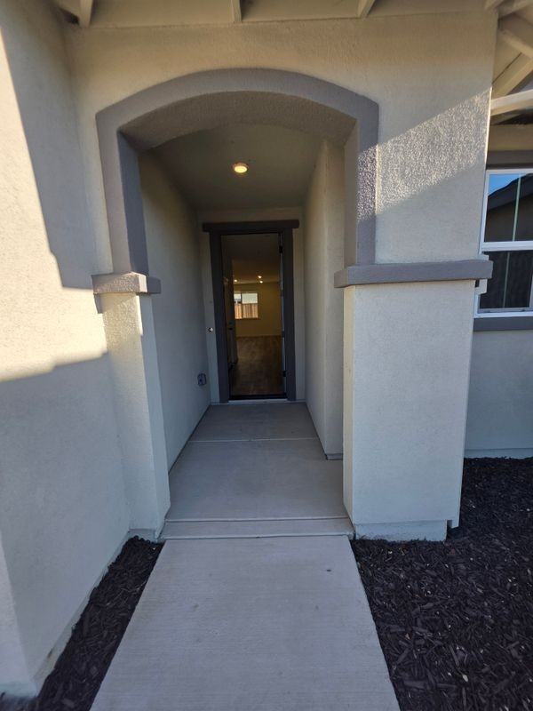 2508 Oleander Dr - Photo 2 of 18