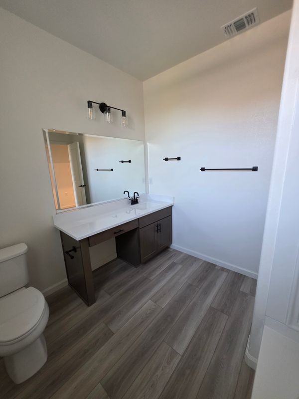 2508 Oleander Dr - Photo 6 of 18