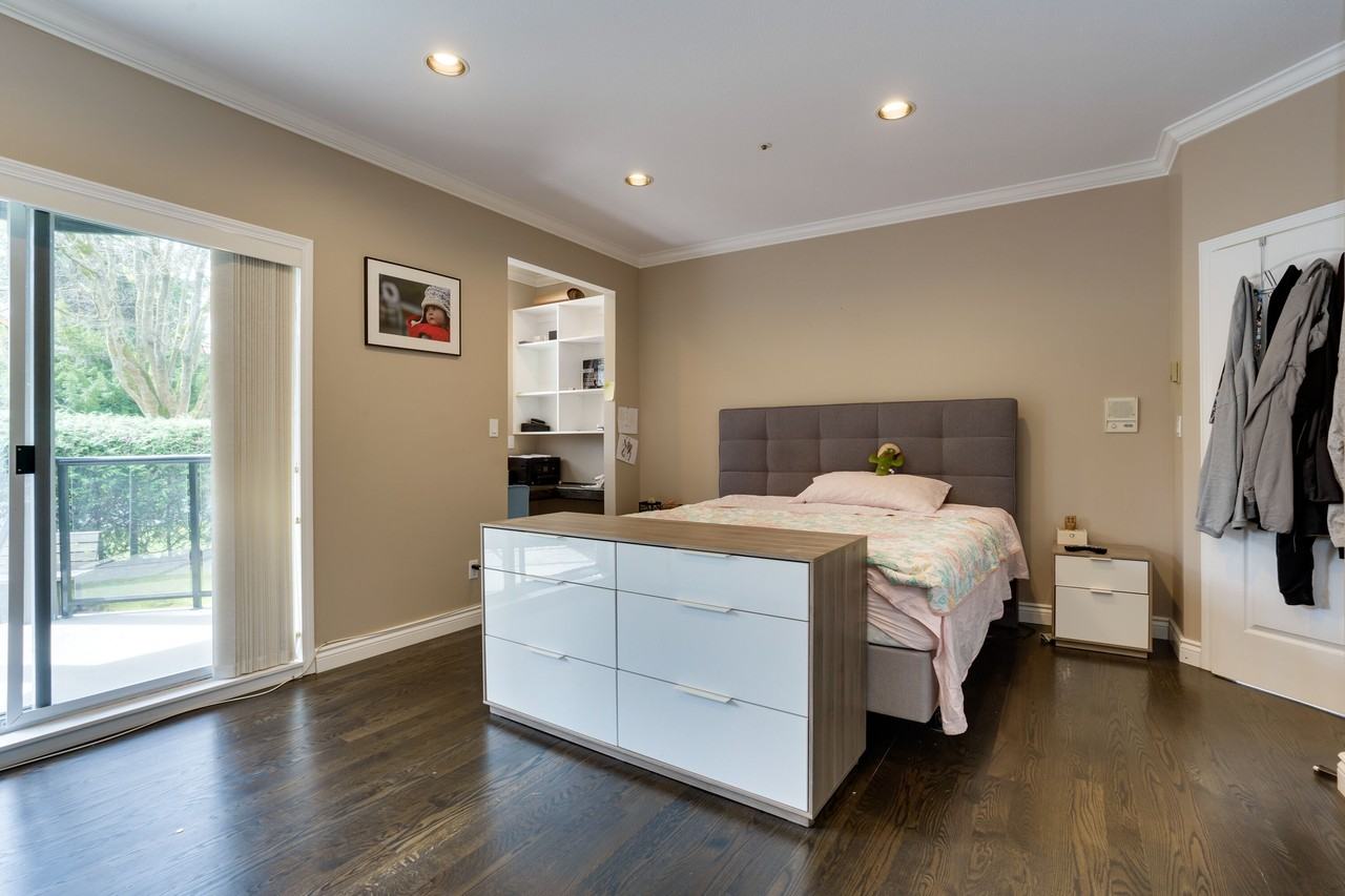 5190 Pine Crescent - Photo 3 of 20