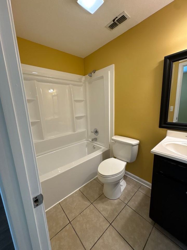 504 Wheeler St - Photo 7 of 21