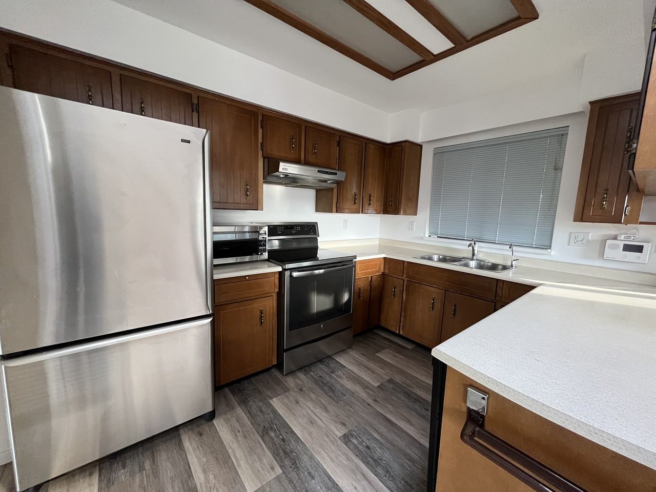 3254 275 Street - Photo 4 of 18