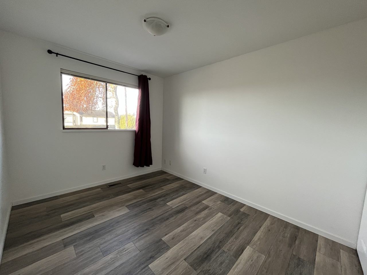 3254 275 Street - Photo 7 of 18