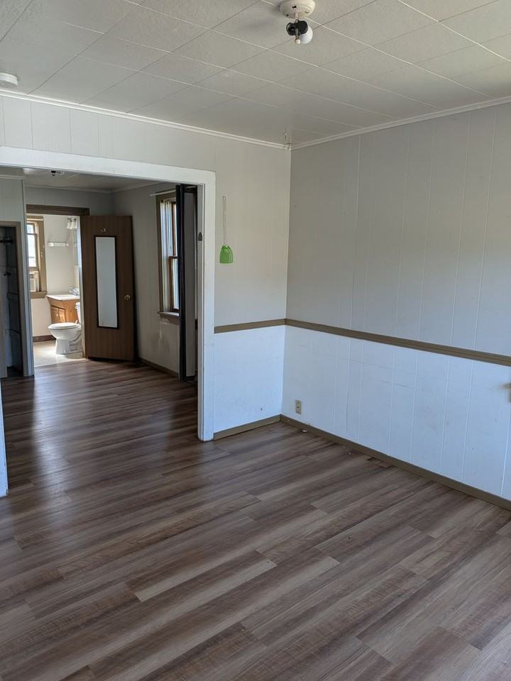 1001 Park St #B - Photo 5 of 14