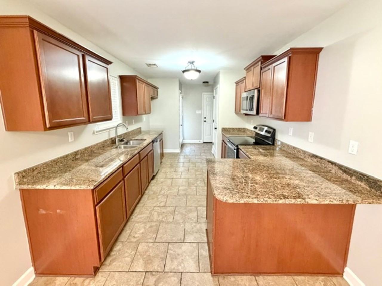 5299 Ridgelaurel Ter - Photo 6 of 13