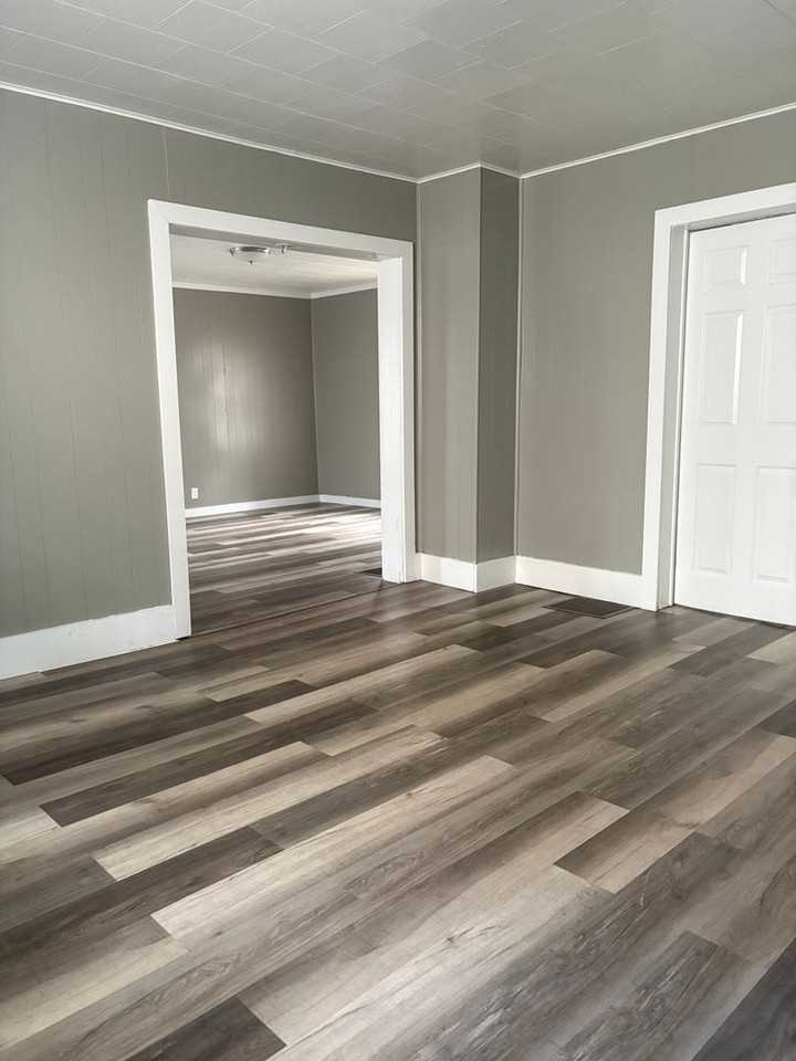 831 Helm St - Photo 2 of 13