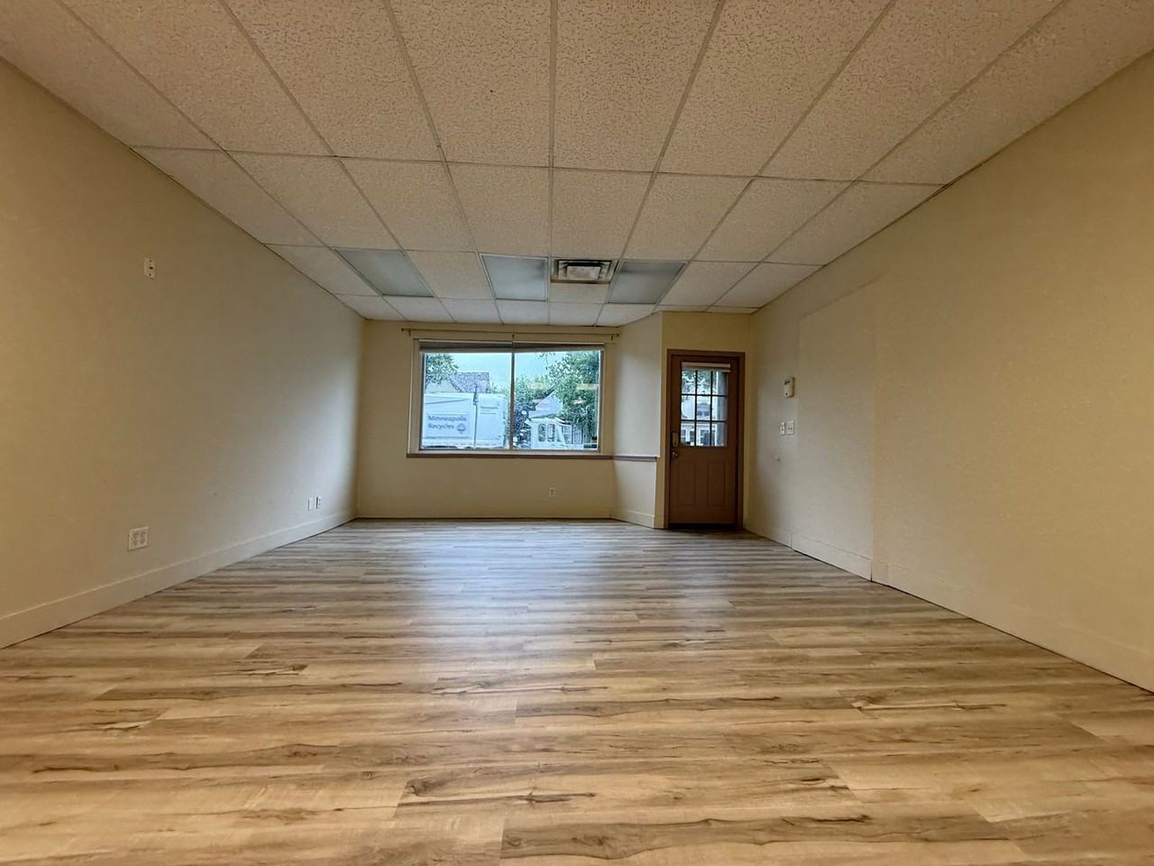 3962, 3964, 3966 Minnehaha Ave - Photo 5 of 38