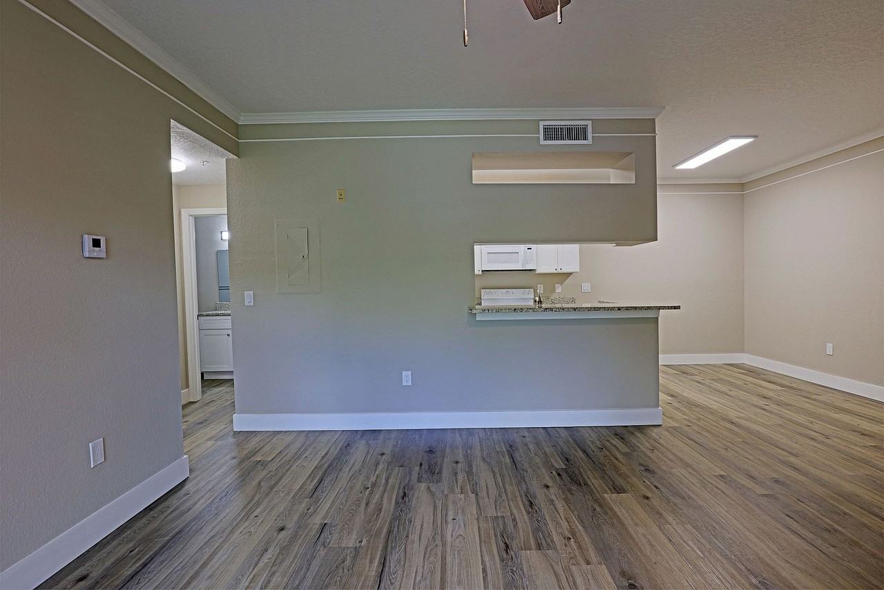 11540 11540 Villa Grand 1207 - Photo 7 of 15