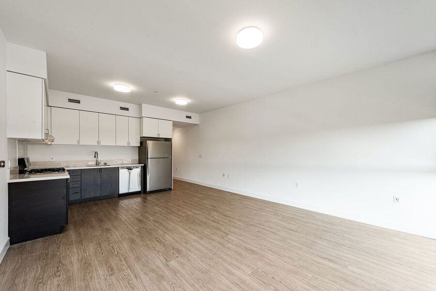 4435 Piedmont Avenue - Photo 2 of 20