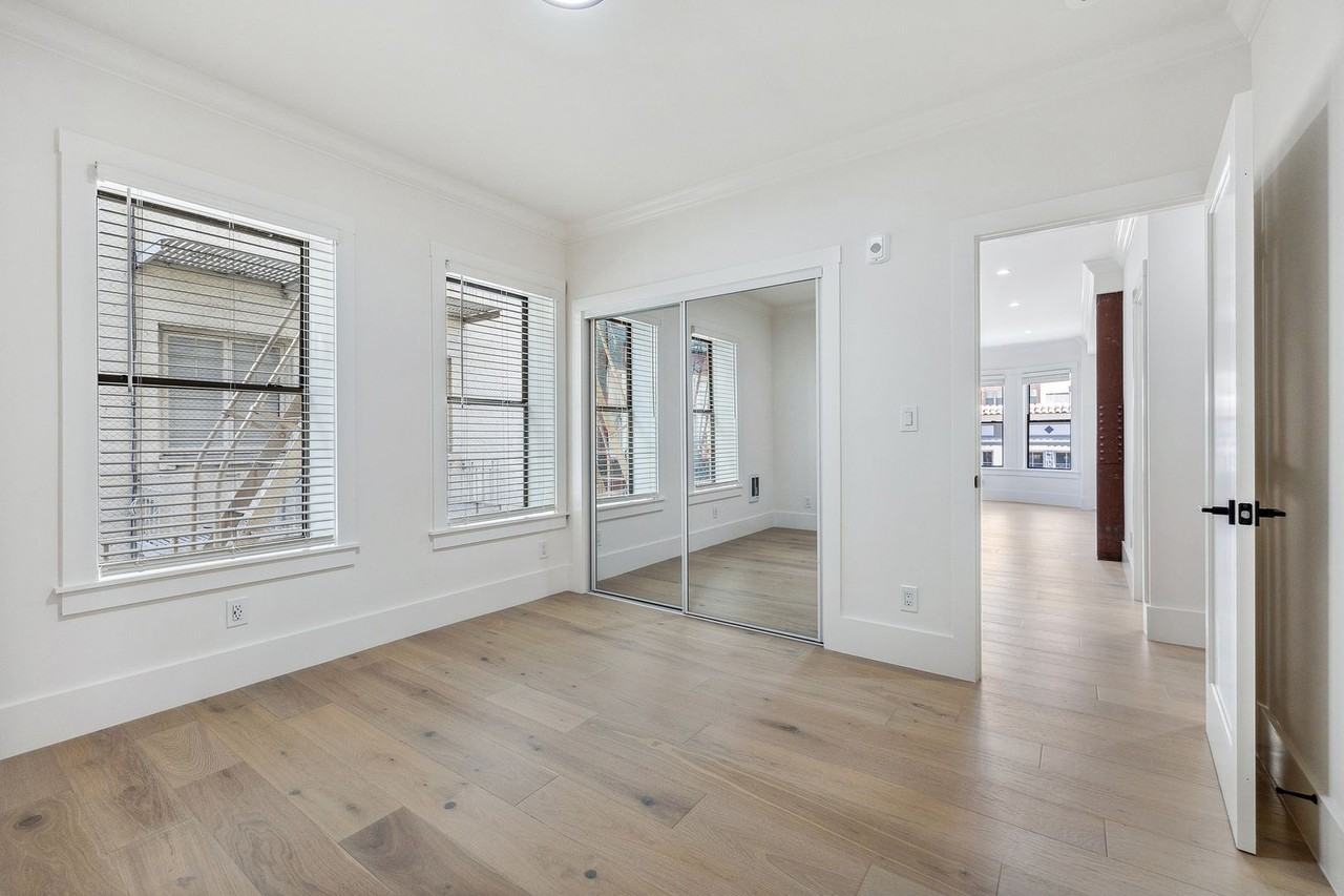 535 Taylor Street - Photo 2 of 33